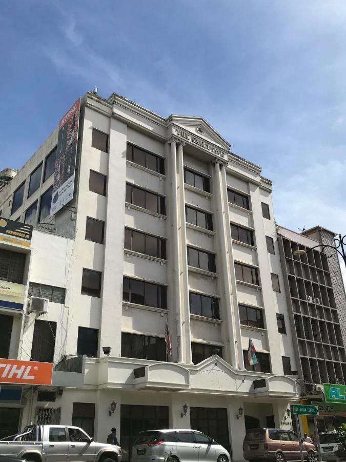 The Executive Hotel Lahad Datu Dış mekan fotoğraf